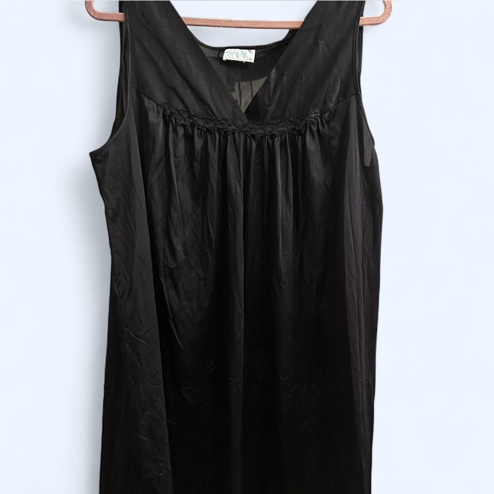 Vintage Vanity Fair Night Gown